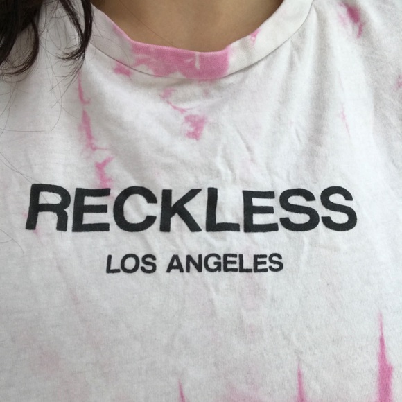 Vintage vibes tie-dyed graphic tee - Picture 3 of 5
